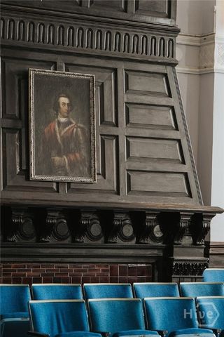 100 E Bay Street, Savannah, GA 31401