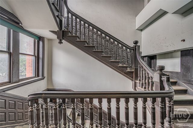 100 E Bay Street, Savannah, GA 31401