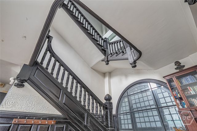 100 E Bay Street, Savannah, GA 31401