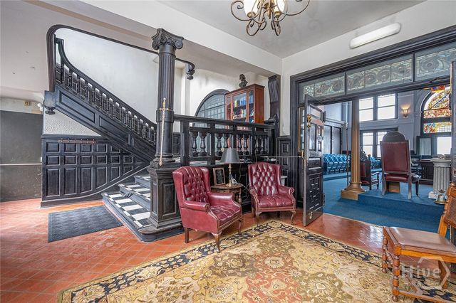 100 E Bay Street, Savannah, GA 31401