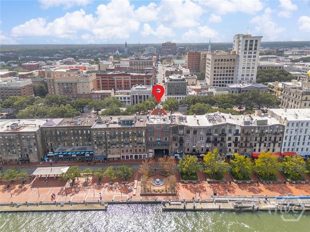 100 E Bay Street, Savannah, GA 31401