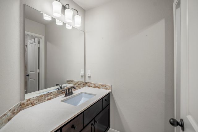 9711 Iberia Way, Missouri City, TX 77459