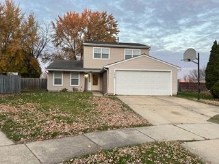 1815 Brighton Circle, Aurora, IL 60506
