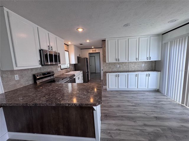 2835 FLETCHER AVENUE, Lakeland, FL 33803