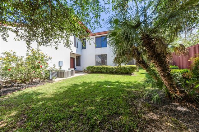 8604 Creekview Court, College Station, TX 77845