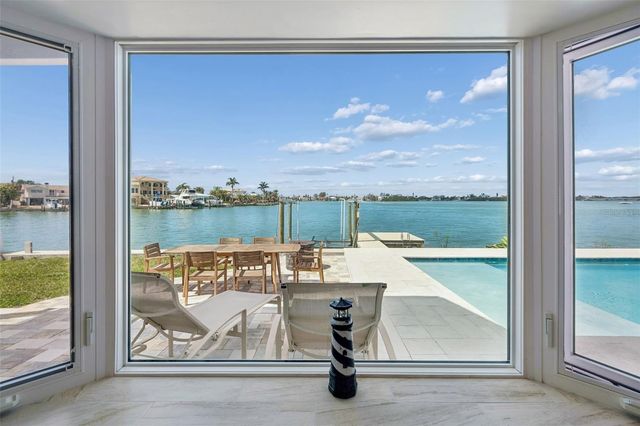 478 HARBOR DRIVE N, Indian Rocks Beach, FL 33785