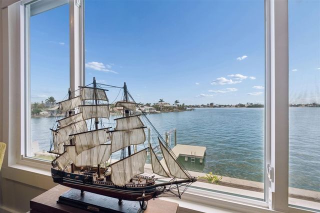 478 HARBOR DRIVE N, Indian Rocks Beach, FL 33785