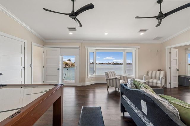 478 HARBOR DRIVE N, Indian Rocks Beach, FL 33785