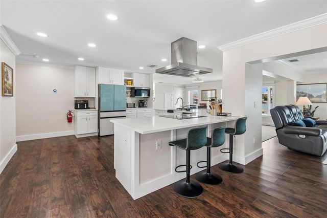 478 HARBOR DRIVE N, Indian Rocks Beach, FL 33785