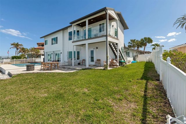 478 HARBOR DRIVE N, Indian Rocks Beach, FL 33785