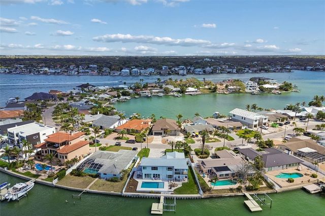 478 HARBOR DRIVE N, Indian Rocks Beach, FL 33785