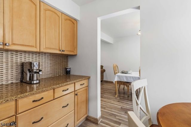 37 Rolling Ridge Rd, West Milford Twp., NJ 07480