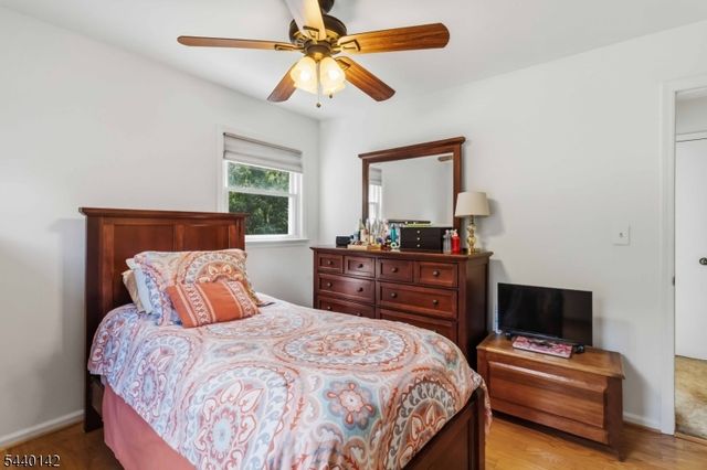 37 Rolling Ridge Rd, West Milford Twp., NJ 07480