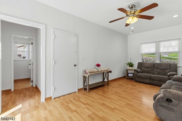 37 Rolling Ridge Rd, West Milford Twp., NJ 07480