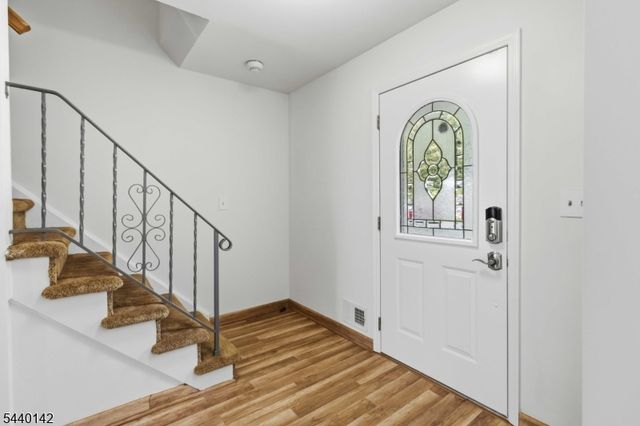 37 Rolling Ridge Rd, West Milford Twp., NJ 07480