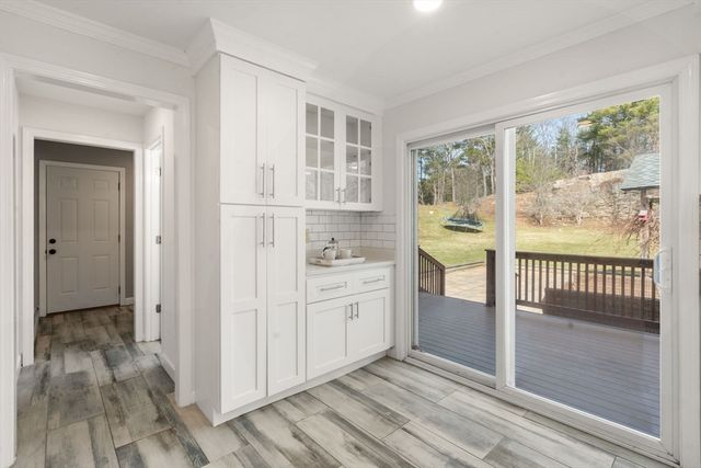 165 Wampum St, Plainville, MA 02762