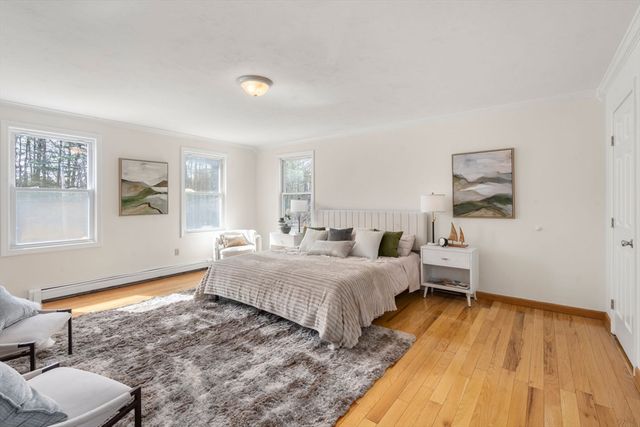 165 Wampum St, Plainville, MA 02762