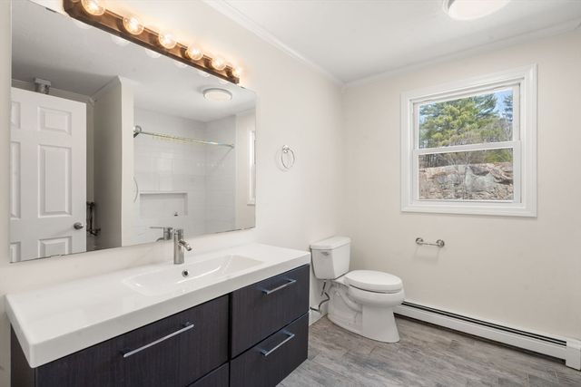 165 Wampum St, Plainville, MA 02762