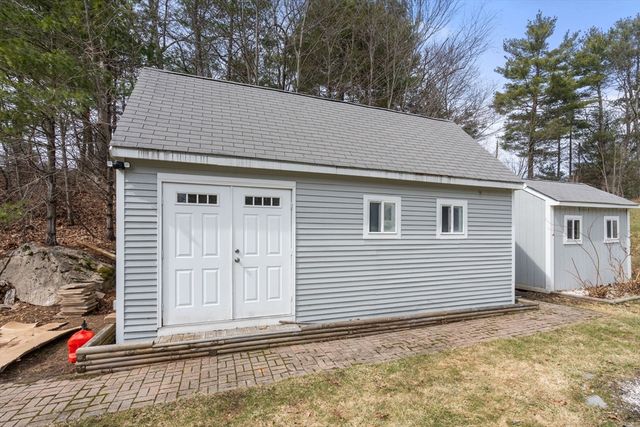 165 Wampum St, Plainville, MA 02762
