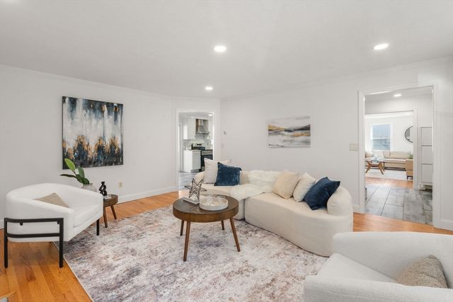 165 Wampum St, Plainville, MA 02762