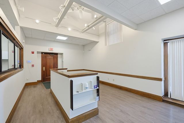 92 High St 21, Medford, MA 02155