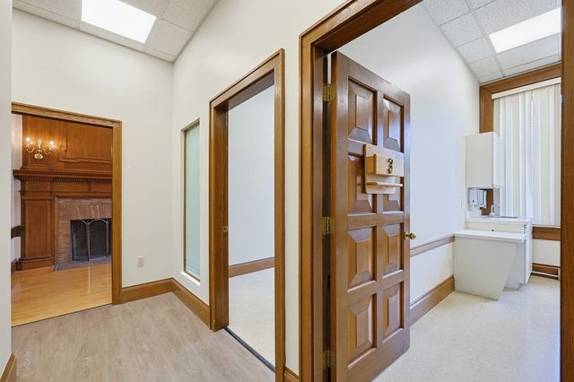 92 High St 21, Medford, MA 02155
