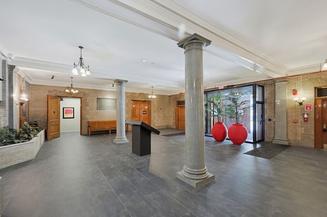92 High St 21, Medford, MA 02155