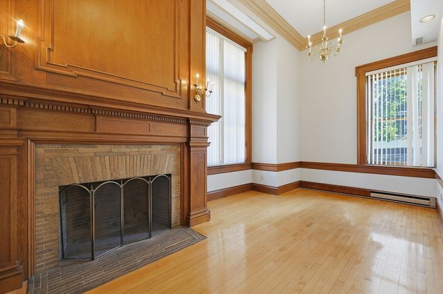 92 High St 21, Medford, MA 02155