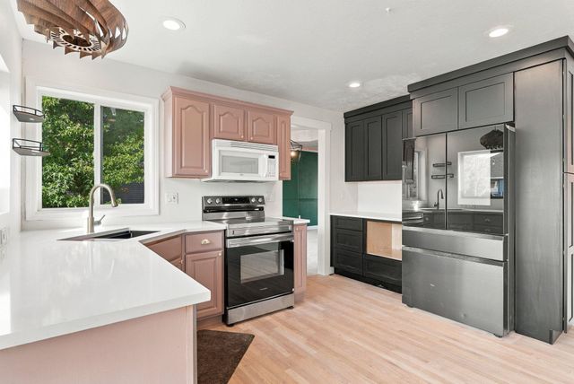 114 S Molter Rd, Liberty Lake, WA 99019