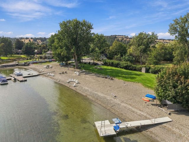 114 S Molter Rd, Liberty Lake, WA 99019