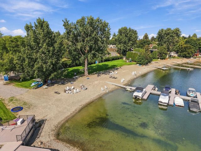 114 S Molter Rd, Liberty Lake, WA 99019