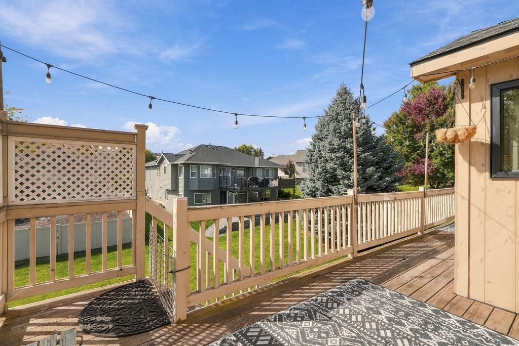 114 S Molter Rd, Liberty Lake, WA 99019 photo 4