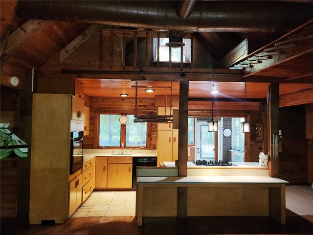 200 Fawn Drive, Seneca, SC 29678