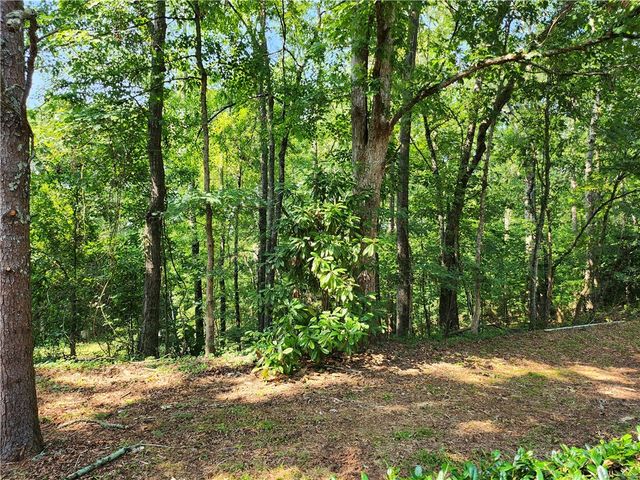 200 Fawn Drive, Seneca, SC 29678