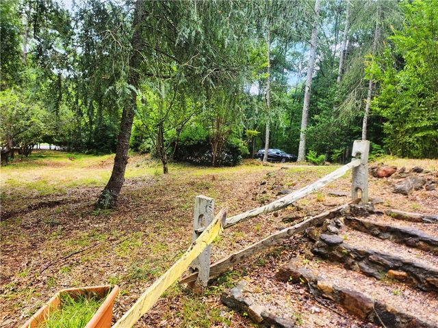 200 Fawn Drive, Seneca, SC 29678