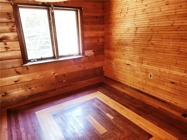 200 Fawn Drive, Seneca, SC 29678