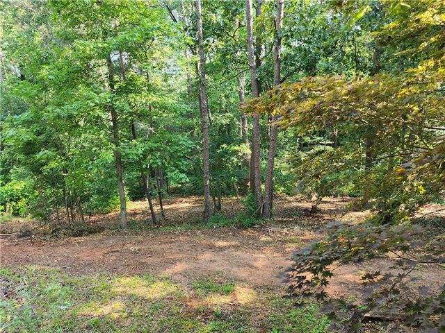 200 Fawn Drive, Seneca, SC 29678