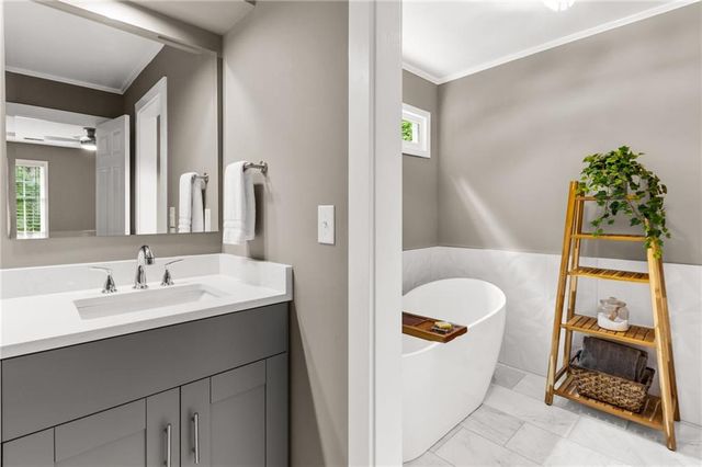 4122 Westchester Crossing NE, Roswell, GA 30075