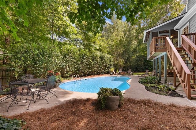 4122 Westchester Crossing NE, Roswell, GA 30075