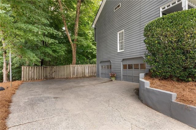 4122 Westchester Crossing NE, Roswell, GA 30075