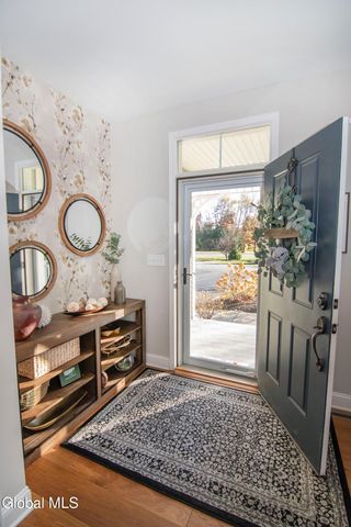 26 Saw Mill Court, Wilton, NY 12866