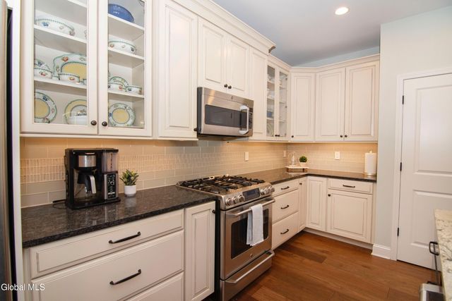 26 Saw Mill Court, Wilton, NY 12866