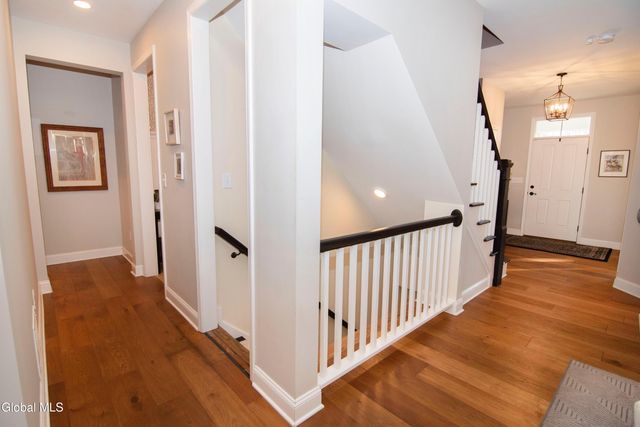 26 Saw Mill Court, Wilton, NY 12866