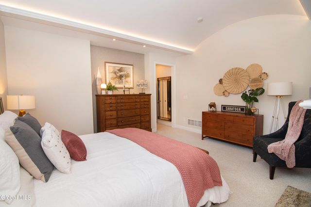 26 Saw Mill Court, Wilton, NY 12866