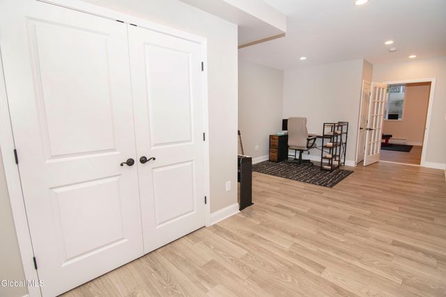 26 Saw Mill Court, Wilton, NY 12866