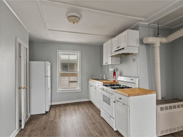 31 West Lane, Winooski, VT 05404