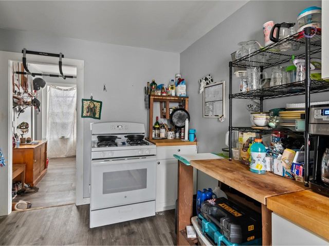 31 West Lane, Winooski, VT 05404