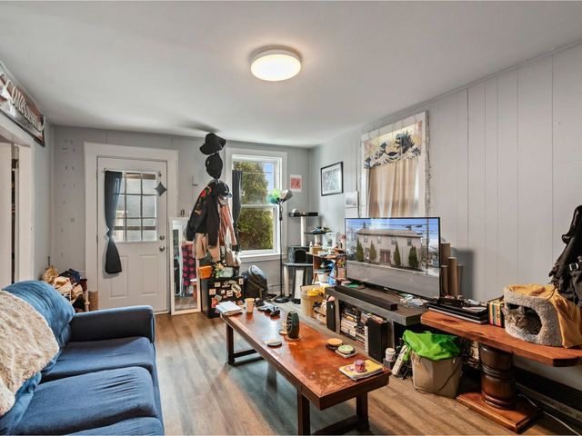 31 West Lane, Winooski, VT 05404