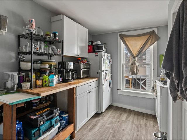 31 West Lane, Winooski, VT 05404
