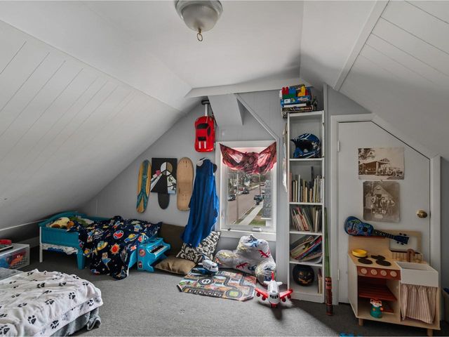 31 West Lane, Winooski, VT 05404